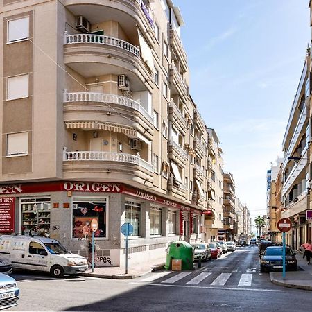 Apartamento Caballero De Rodas Torrevieja Luaran gambar